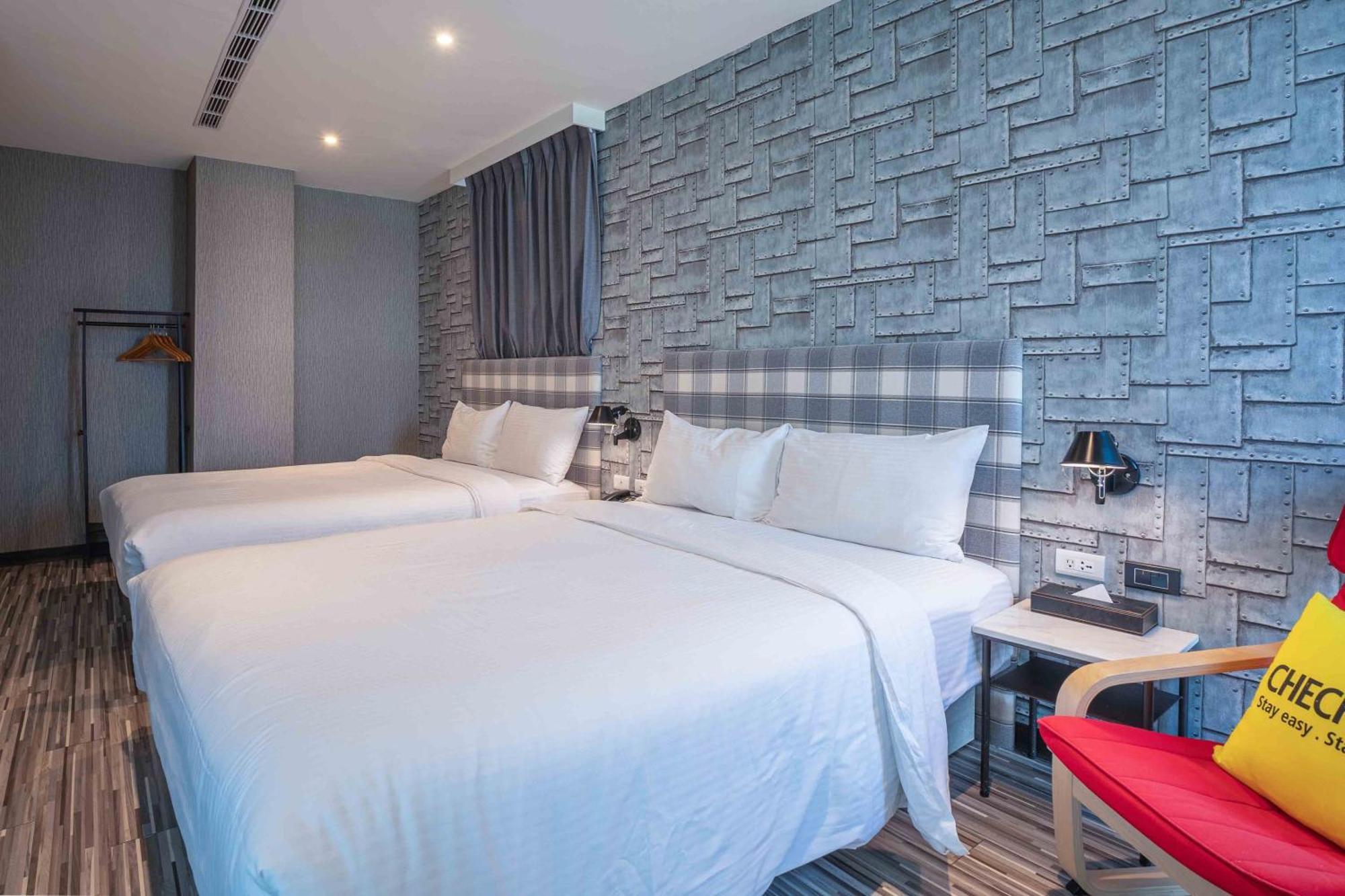 Check Inn Taichung Ziyou Buitenkant foto